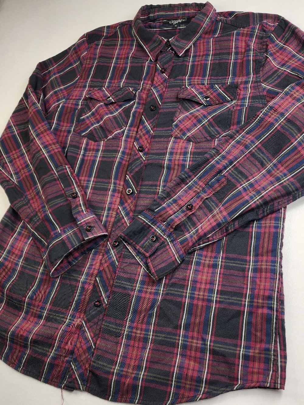 Eighty Eight Men's XL Red Black White Plaid Pattern Long Sleeve Button-Up Casual